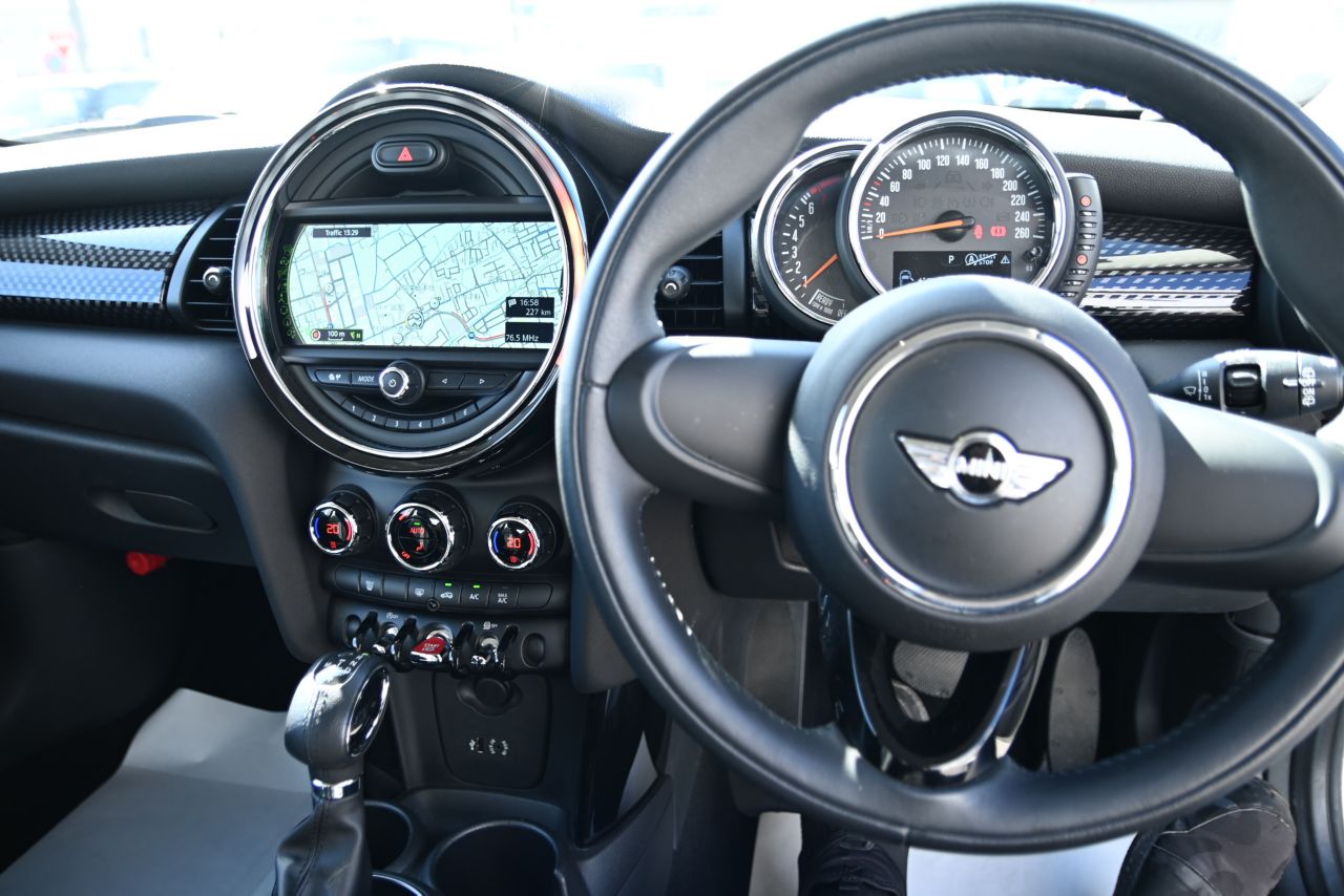F56 MINI COOPER S
