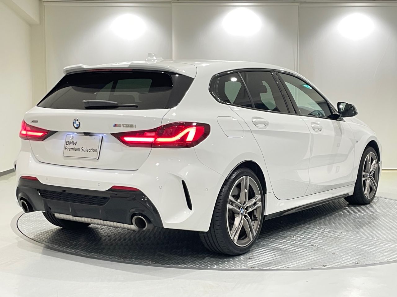 F40 M135i xDrive Sports Hatch 5-door B48 2.0i