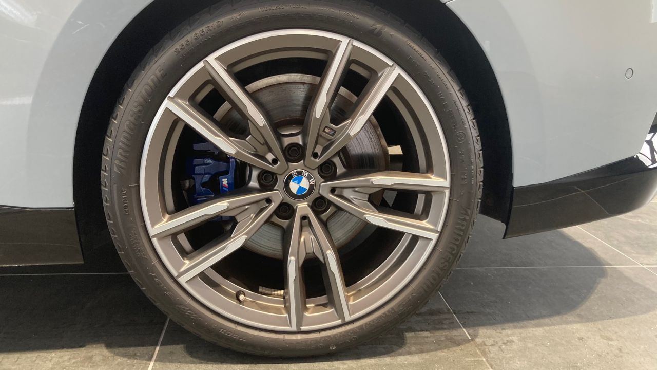 M240i xDrive Coupé RHD