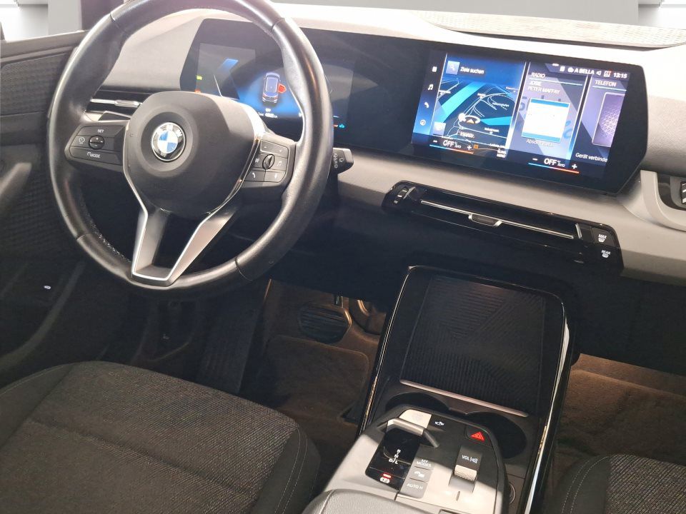BMW 218