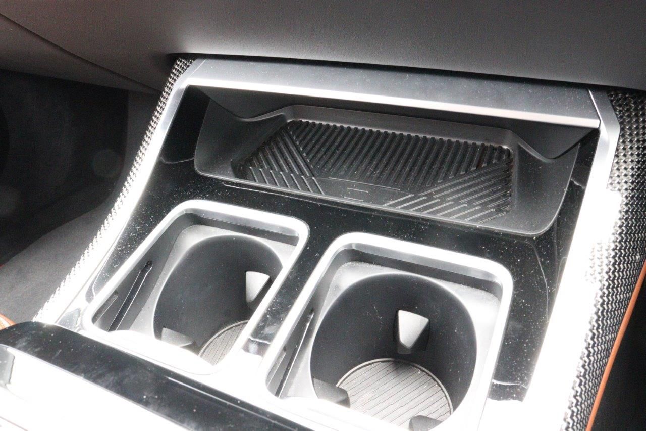 i7 xDrive60 Sedan RHD