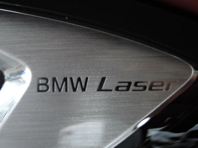 G20 320d xDrive RHD Saloon