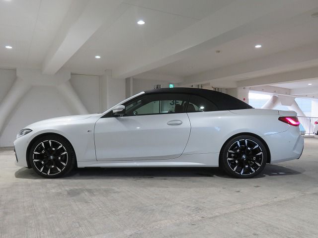 G** 4**i C********** B** 2**i RHD