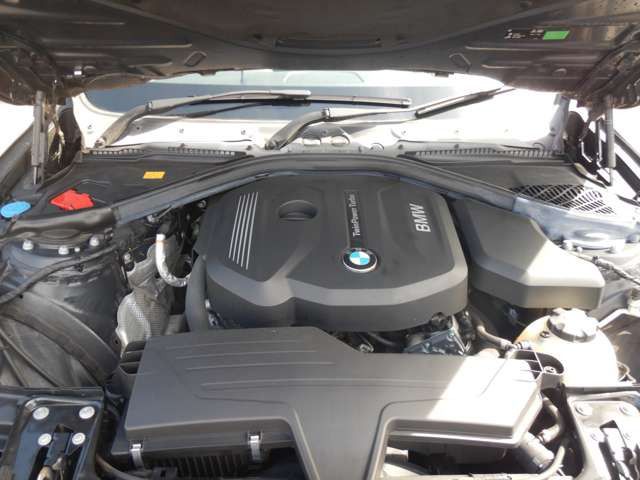 318I TOURING RHD