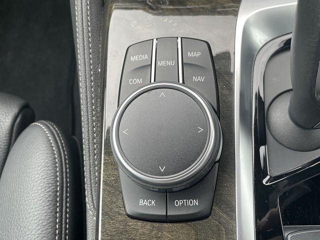 530I