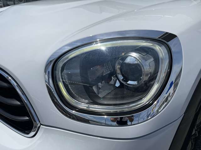 MINI CROSSOVER COOPER D