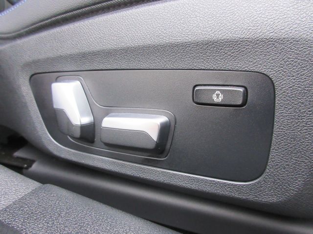 G26 420d xDrive Gran Coupe RHD