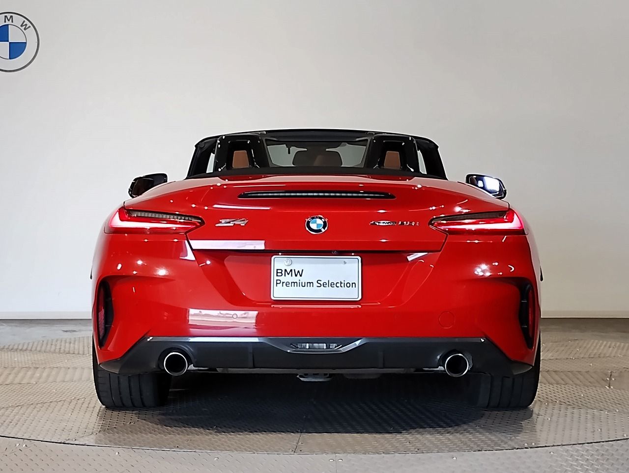 G29 z4 sDrive20i RHD