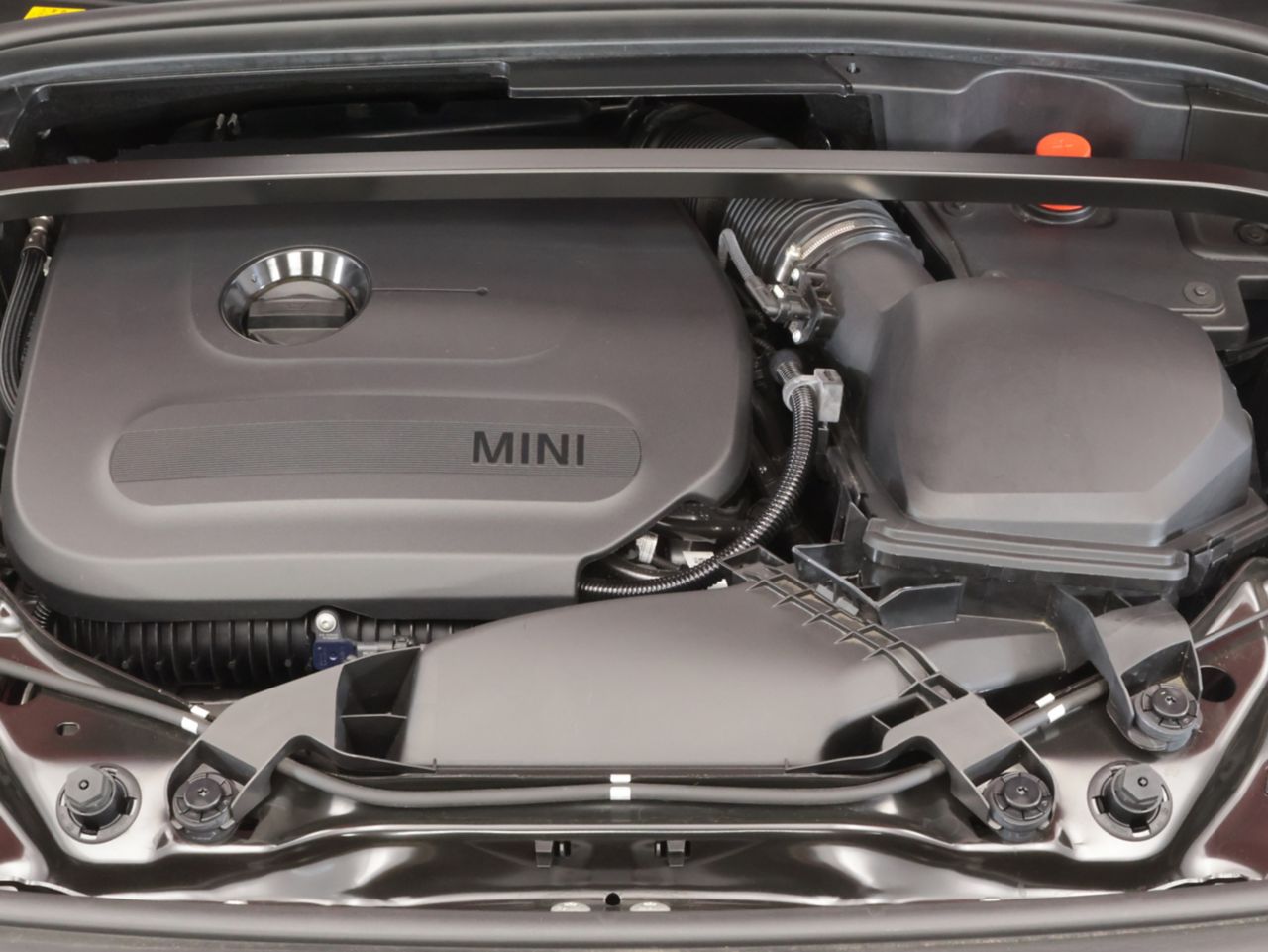 U25 MINI John Cooper Works Countryman ALL4