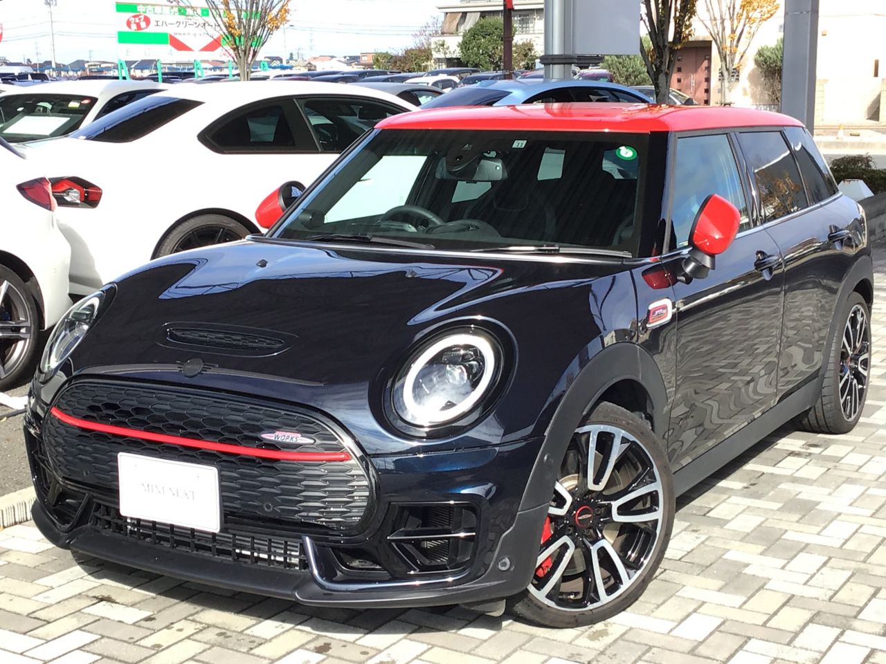 THE MINI JOHN COOPER WORKS CLUBMAN.