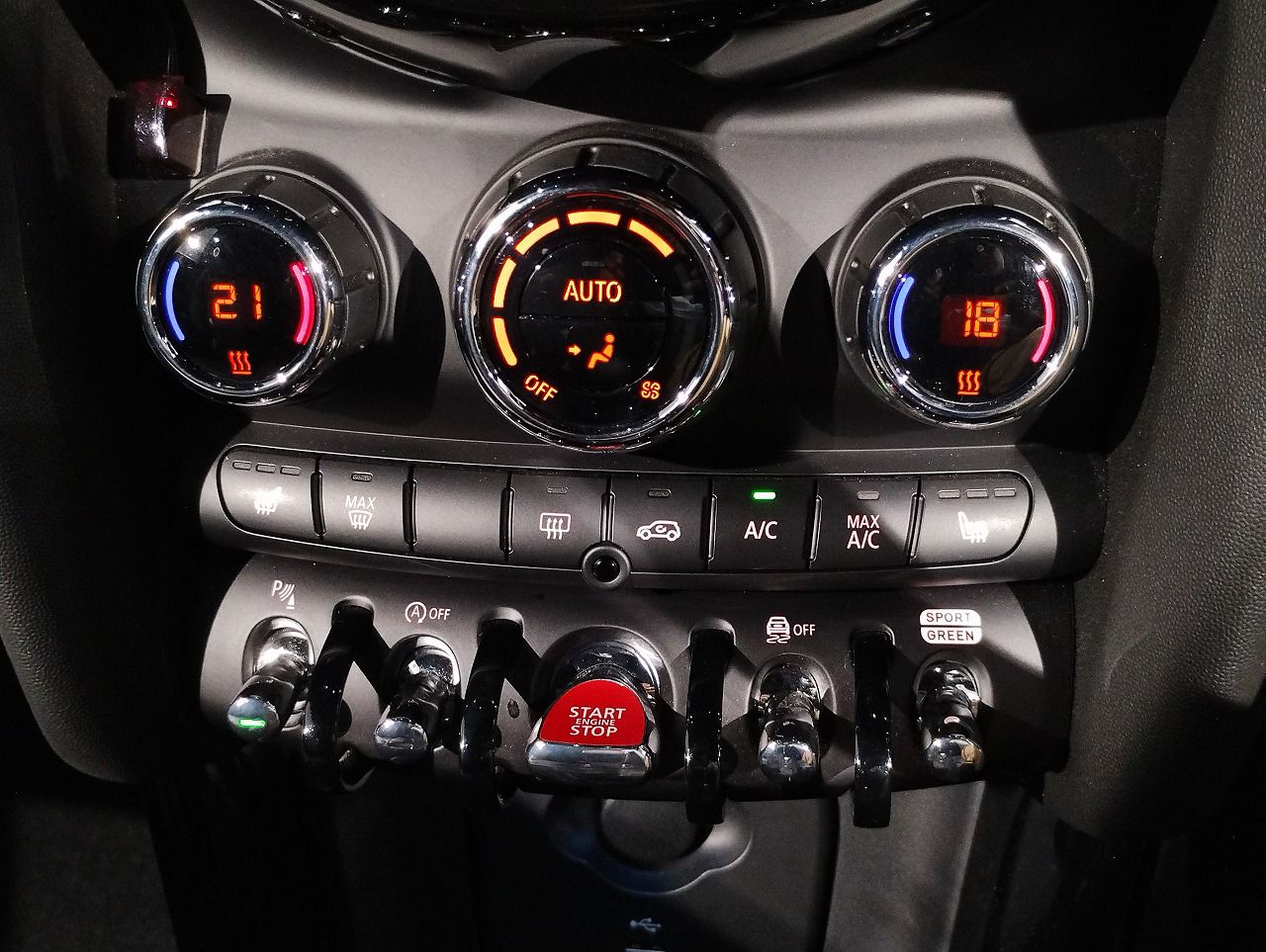 MINI Cooper S Convertible RHD