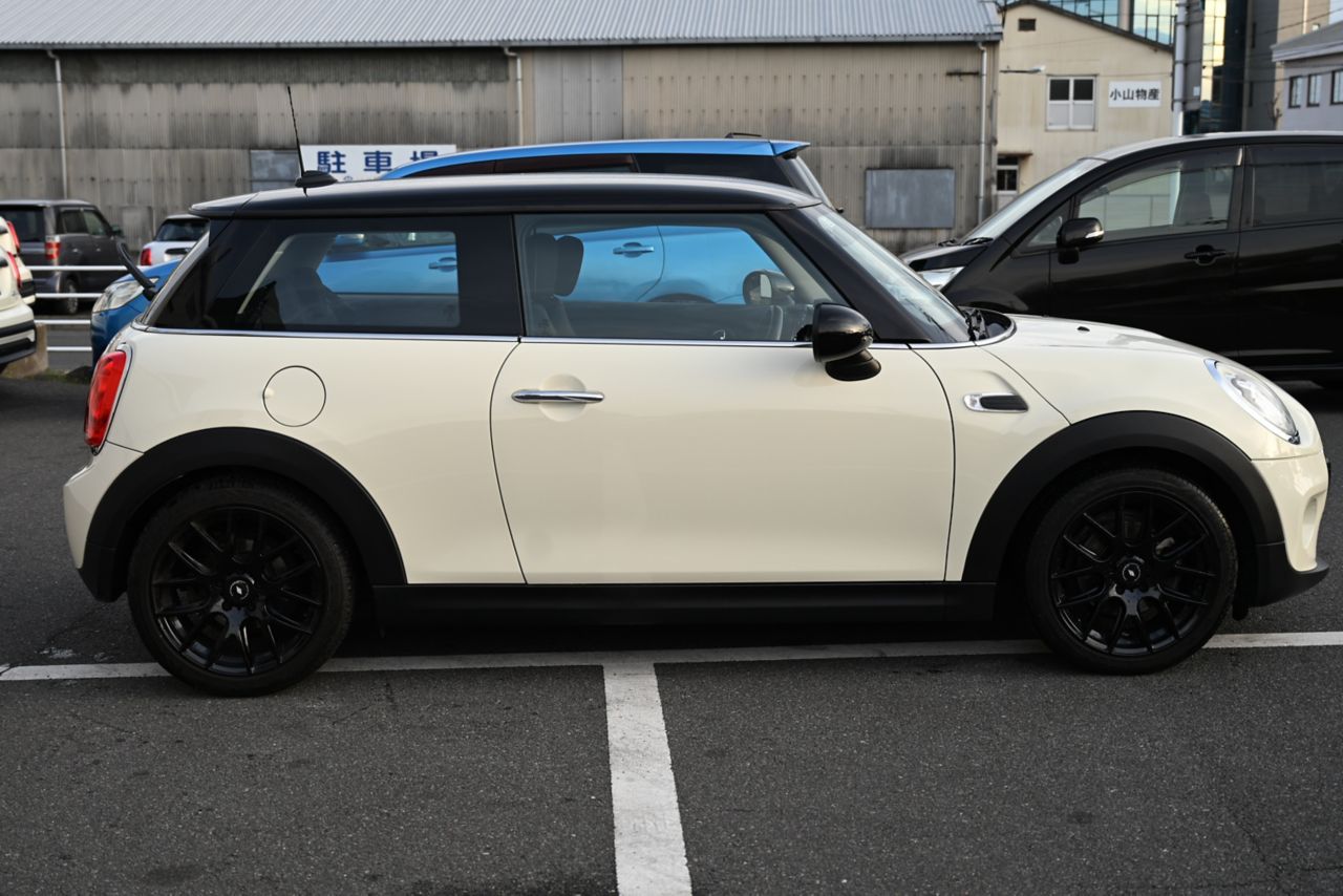 F56 MINI COOPER