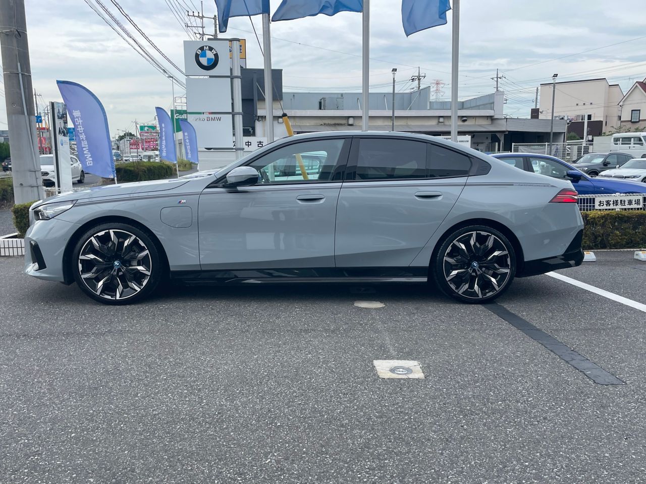 BMW i5 eDrive40 Sedan RHD