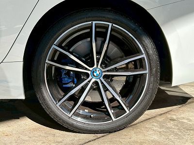 G20 330e Saloon RHD MX