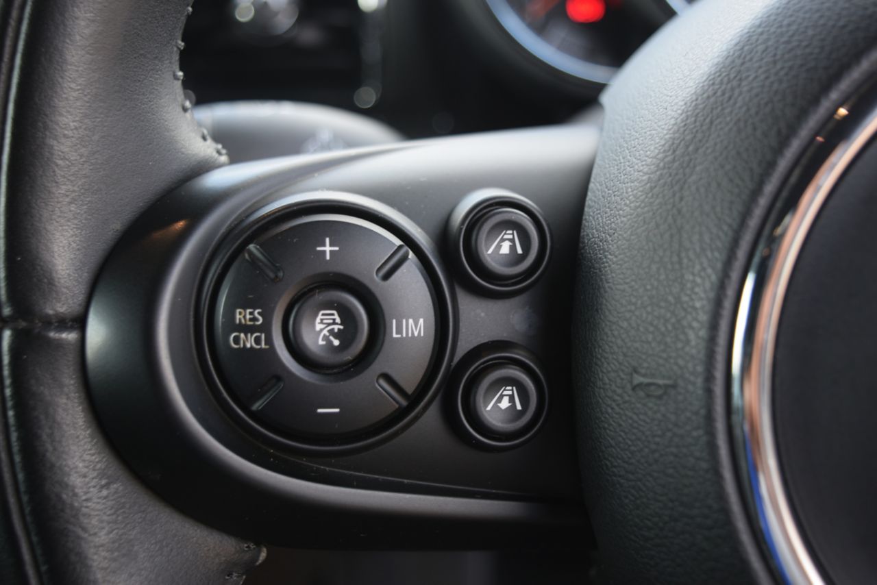 MINI CLUBMAN COOPER D