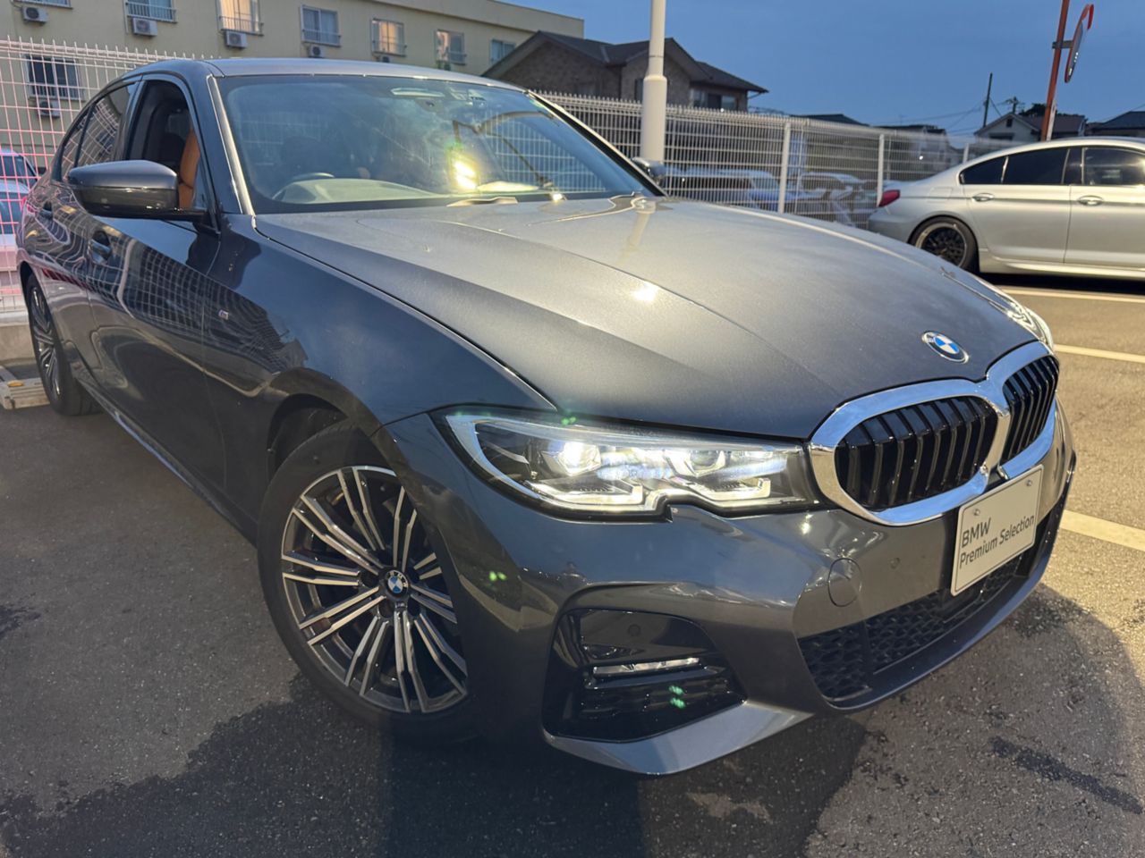 G20 320d xDrive RHD Saloon