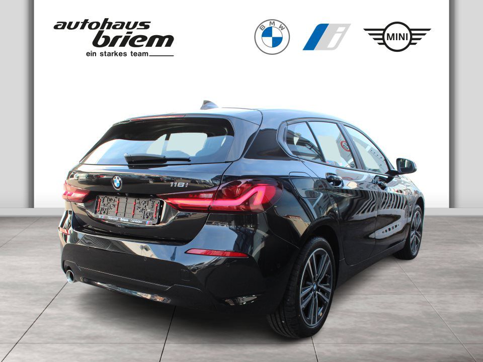 BMW 118