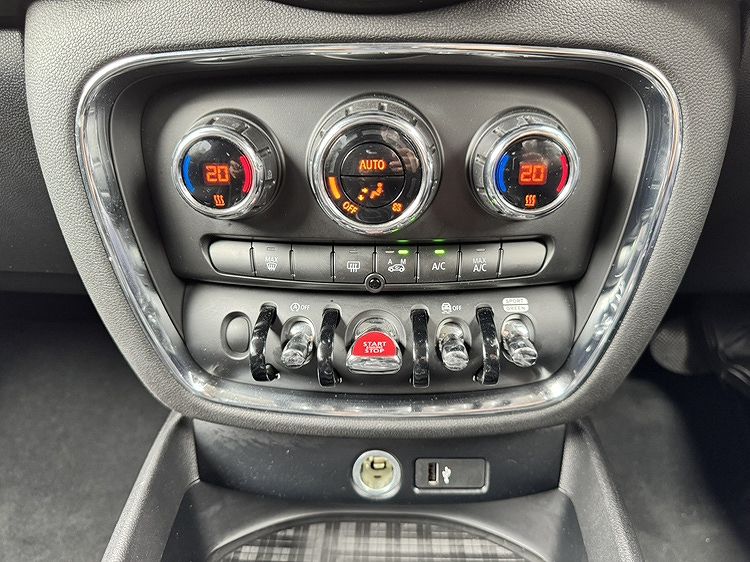 MINI CLUBMAN COOPER S D