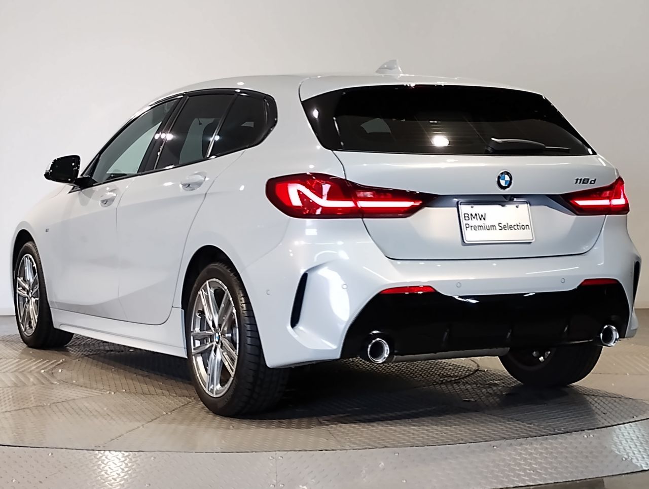 F40 118d Sports Hatch 5-door B47 2.0d