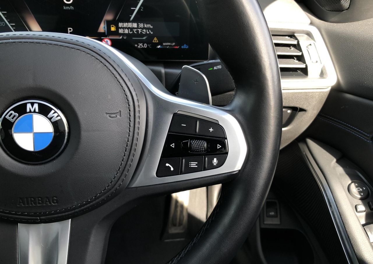 320d xDrive Berline RHD