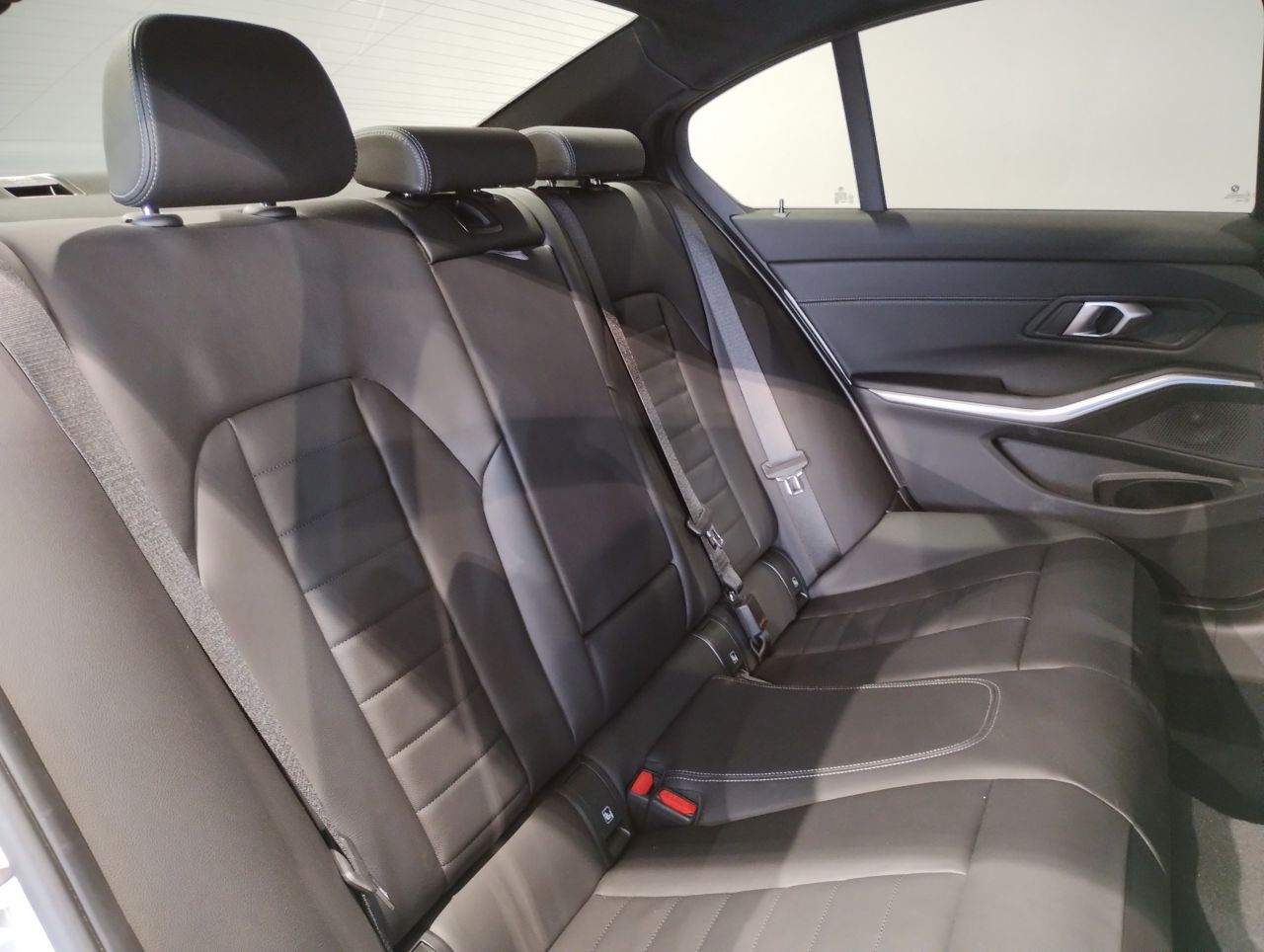 G20 320i Saloon LCI RHD MX