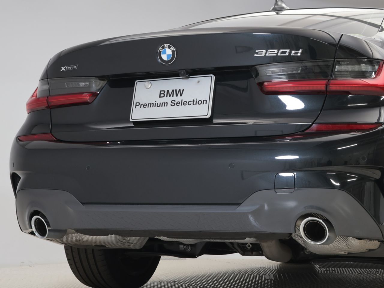 G20 320d xDrive RHD Saloon