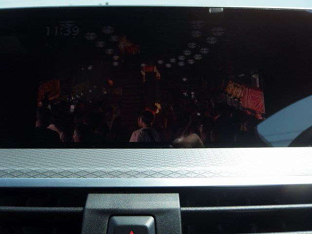 X3 20D