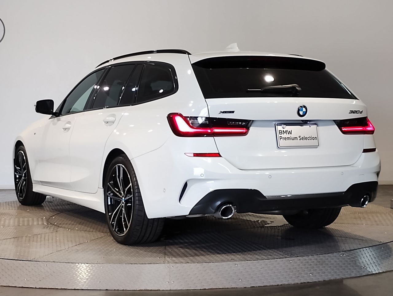 G21 320d xDrive Touring RHD