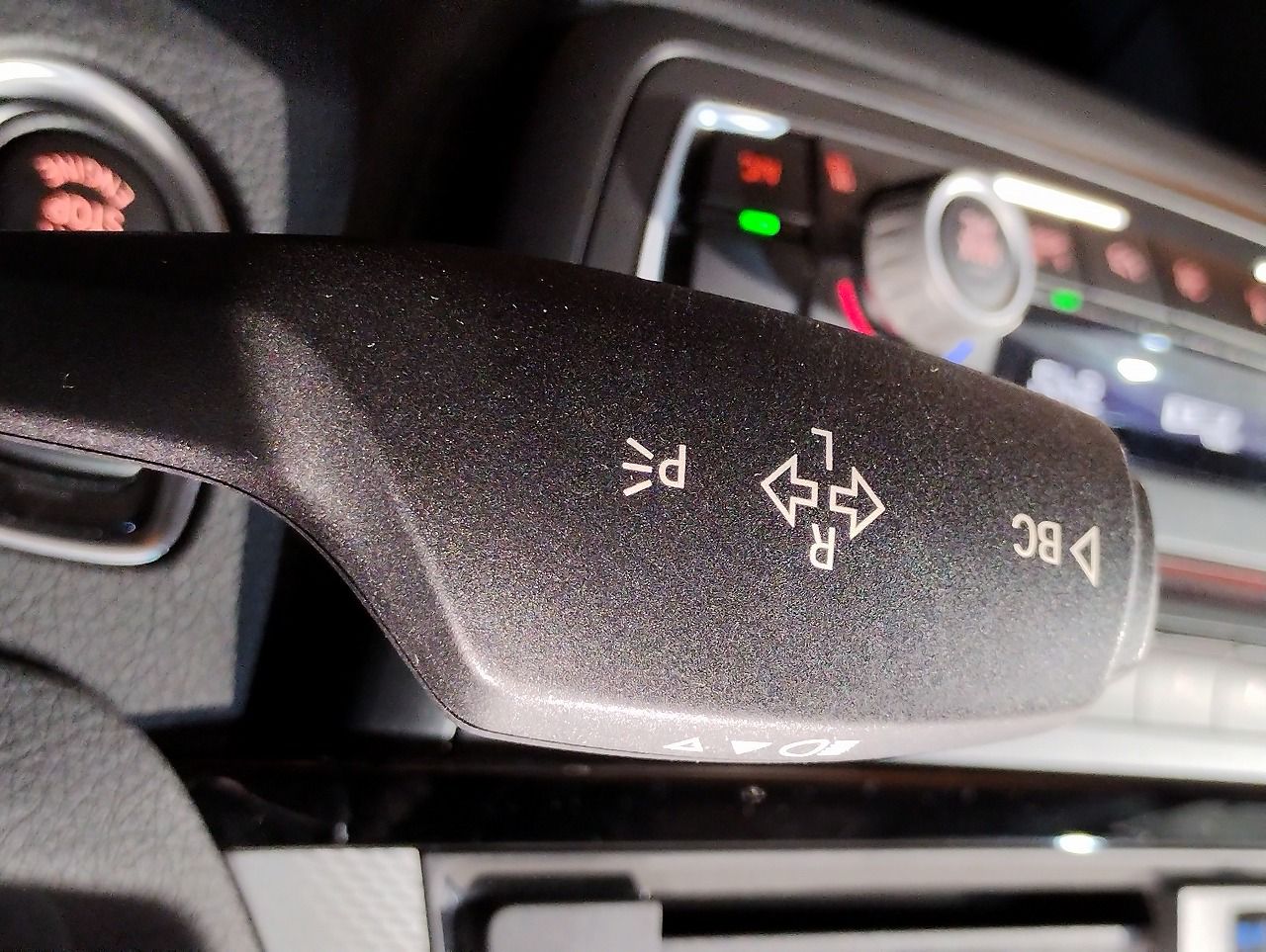 320I GRANTURISMO RHD