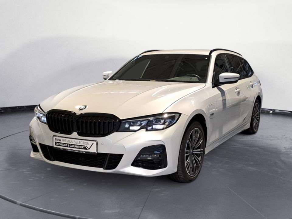 320e xDrive Touring