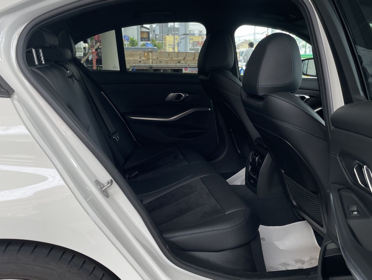 320d xDrive Berline RHD