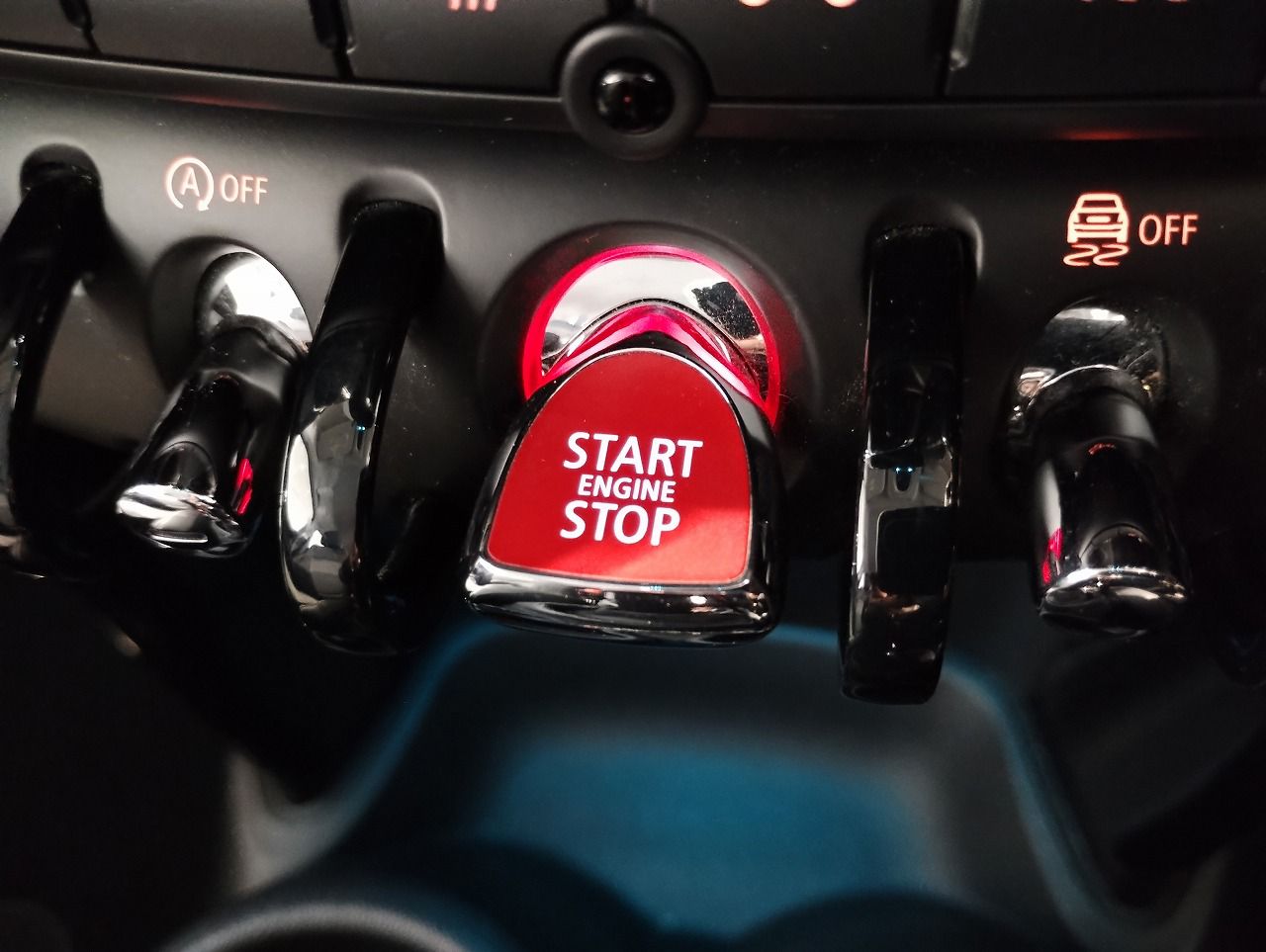 F55 MINI Cooper 5-Door Hatch LCI