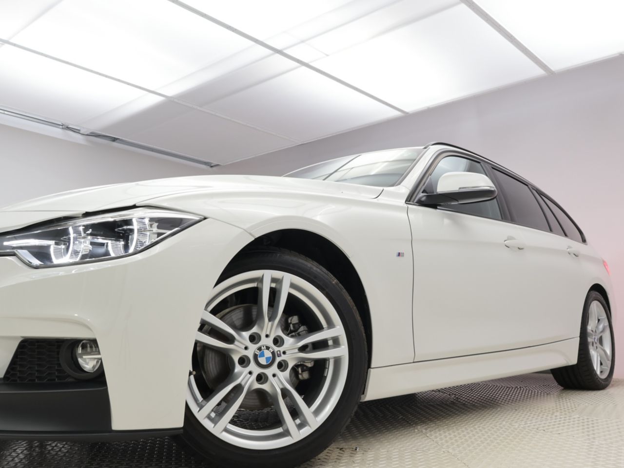 320D TOURING RHD