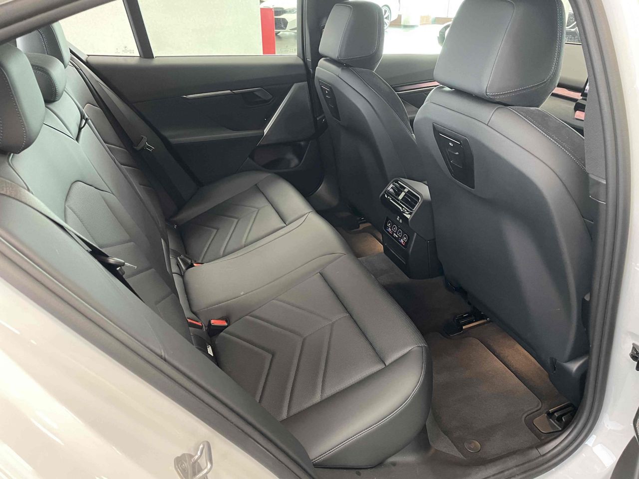 520i Sedan RHD