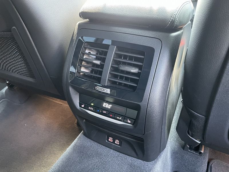 G01 X3 M40i RHD LCI ZA