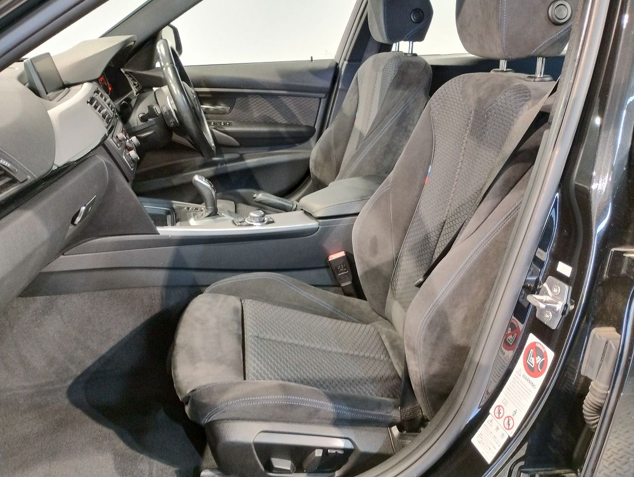 320D BLUEPERFORMANCE TOURING RHD