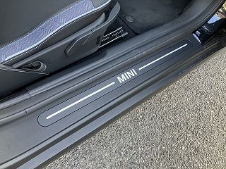 J01 MINI Cooper SE