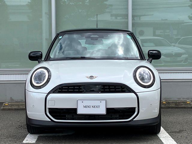 F66 MINI Cooper C 3Dr