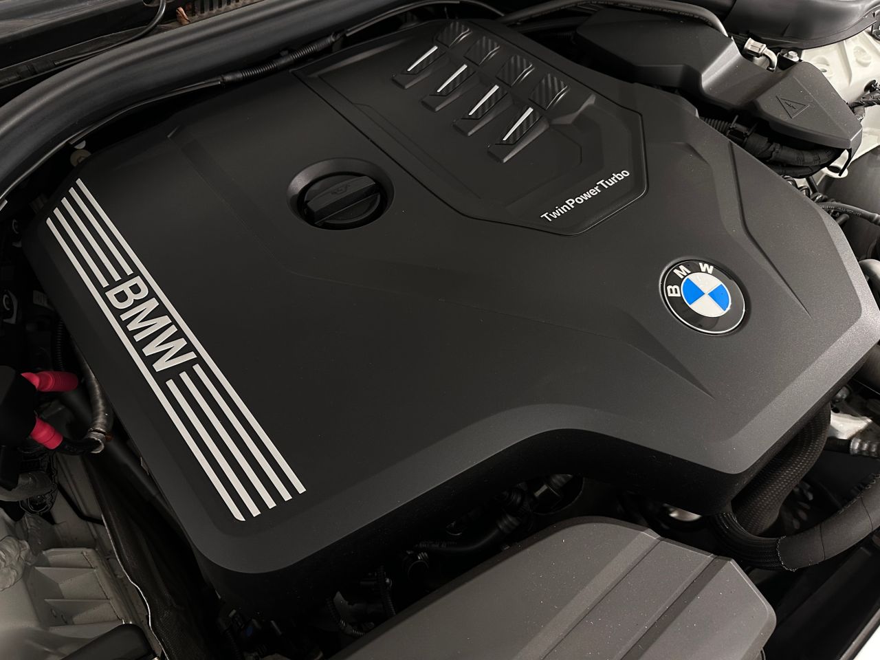 G21 320i RHD
