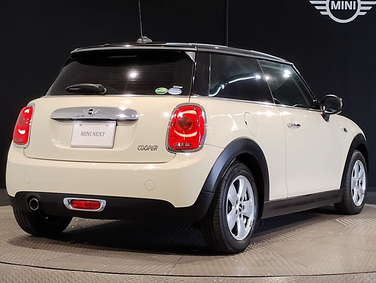 F56 MINI COOPER