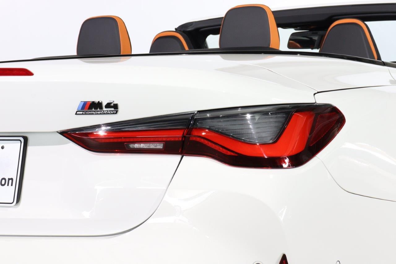 G83 M4 Competition M xDrive Competition RHD