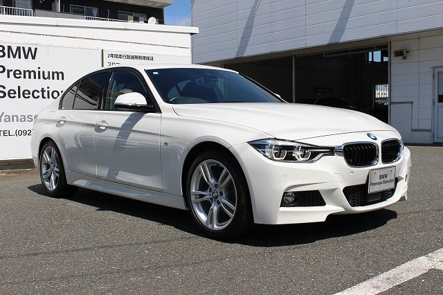 320I SEDAN RHD