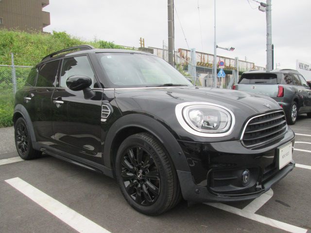 MINI CROSSOVER COOPER D