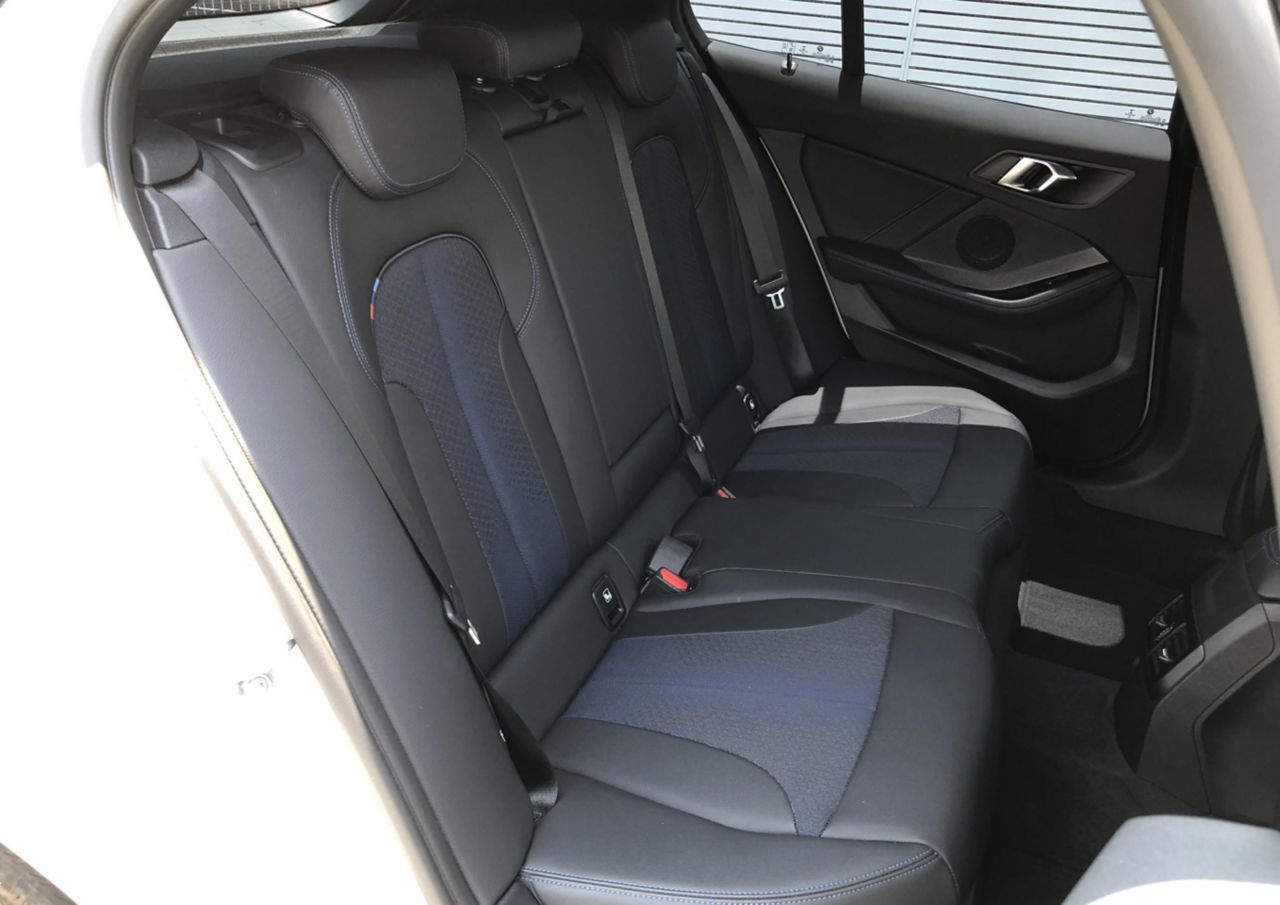 F40 118d Sports Hatch 5-door B47 2.0d