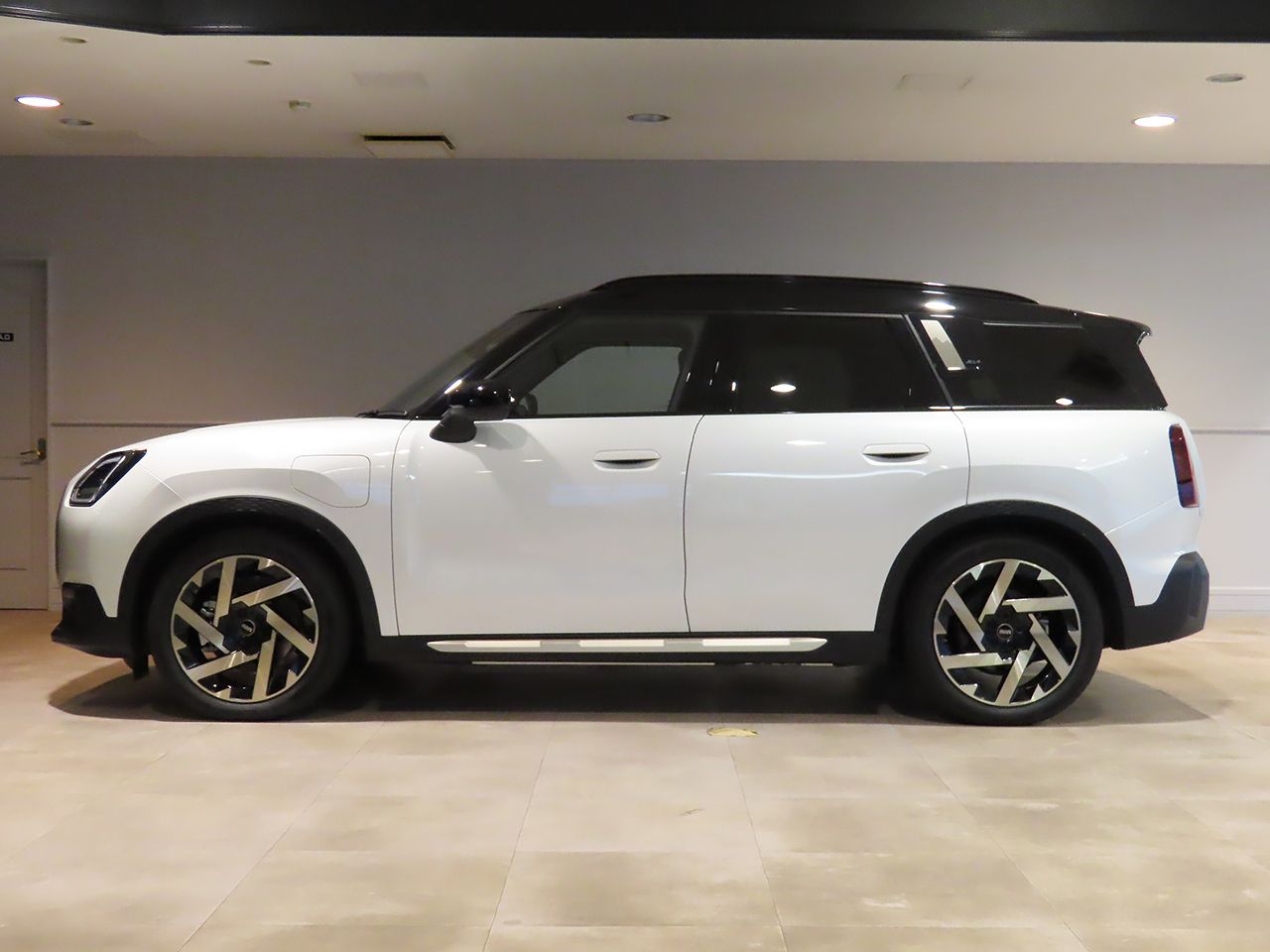 U25 MINI Countryman SE ALL4