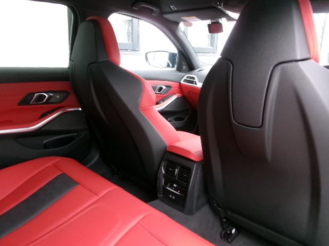 G** M* C********** * x***** T******