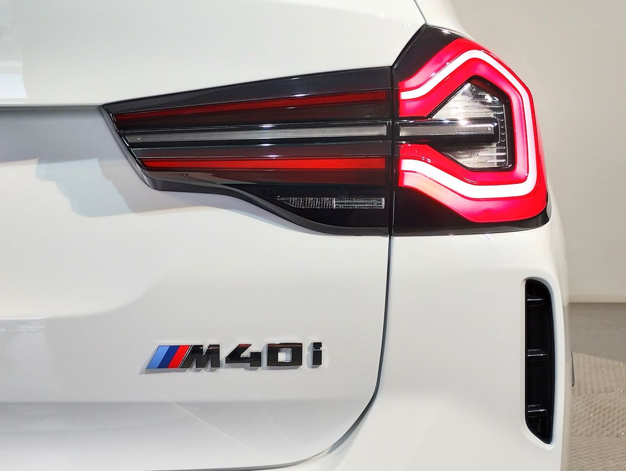 G01 X3 M40i RHD LCI ZA