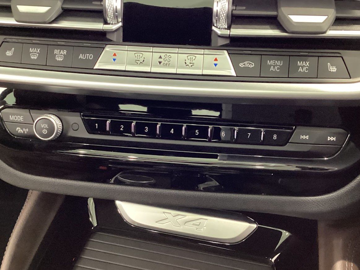 X4 xDrive20d RHD