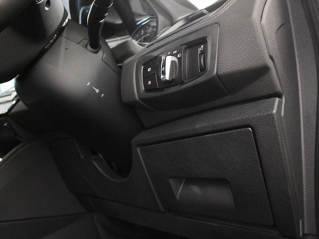 218D GRAN TOURER RHD