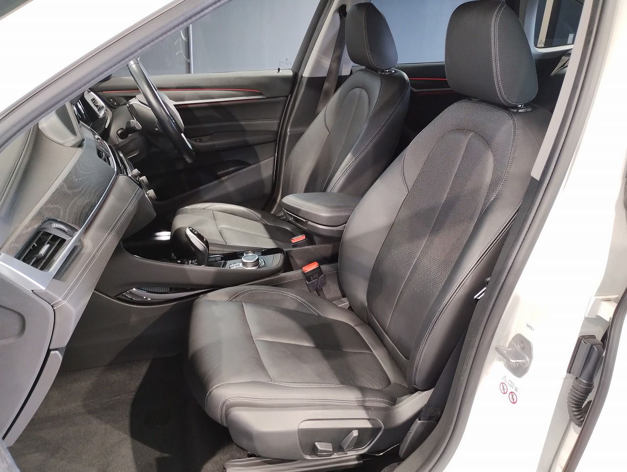 X1 sDrive18i RHD